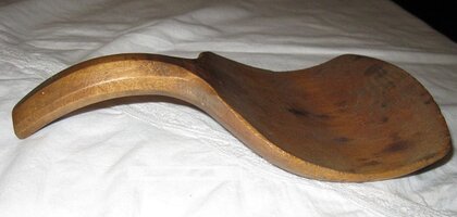 early_primitive_wooden_spoon__scoop_w_rounded_handle_9long__5___5x5x1_3_lgw.jpg