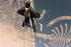Dubai_Wingsuit_Flying_Trip_(7623583596).jpg