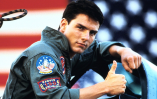 Tom-Cruise-920x584.png