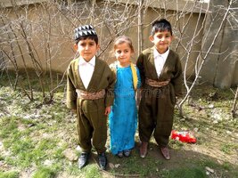 three-students-teen-wearing-traditional-kurdish-clothes-th-march-kurdistan-34962416.jpg